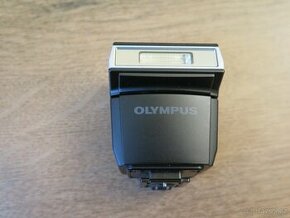 Olympus blesk FL-LM3