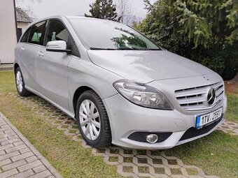 Mercedes Benz třídy B, 1.5CDI, 80kw, rok 2014,perfektní stav