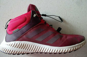 Adidas-Super rychlozavacovací tenisky, vel. 38