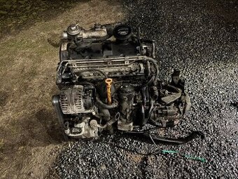 Kompletní nastrojený motor s převodovkou 1.9TDI 74kw - 1