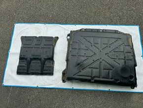 Přídavný kryt motoru VW Crafter 2008 - 2017
