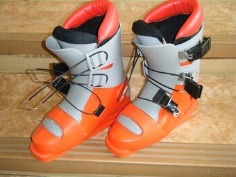 lyžařské boty Botas Caber