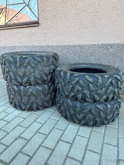Pneu na čtyřkolku 14 palců