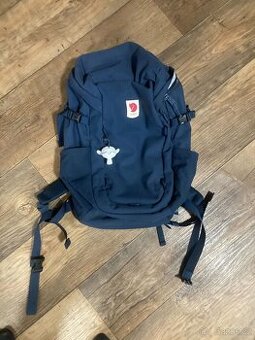 Ulvo 30 Trekingový / městský batoh Fjallraven