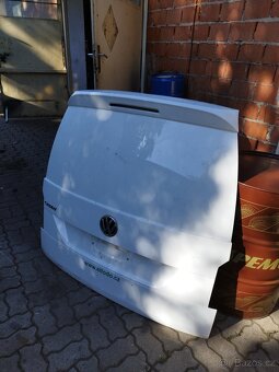 VW Caddy 2015+ zadní páté dveře výklopné