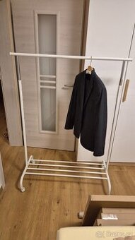 Věšák na ramínka mobilní 1m