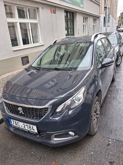 Auto Peugeot 2008