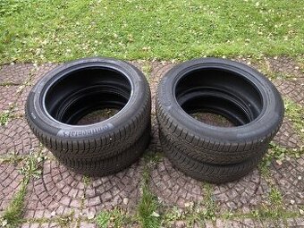 Zimní pneu Continental WinterContact TS850P 235/55 R20 105V