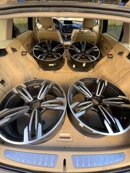 Alu kola 5x120 R18 BMW ET20