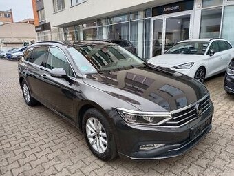 VW Passat B8 Variant 2.0TDI 110kW DSG - záruka Autodraft