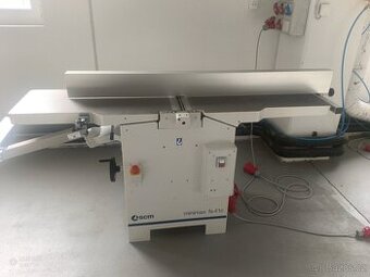 SCM kombinace srovnavačka-protahovačka