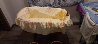 Proutěný košík  na miminko Scarlett