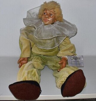 Sběratelská porcelánová figurka KASMA COLLECTION