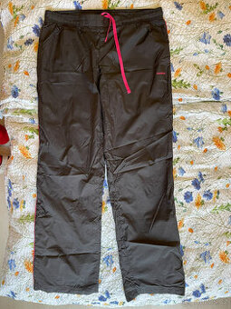 Prodám dámské sportovní šusťákové kalhoty Reebok