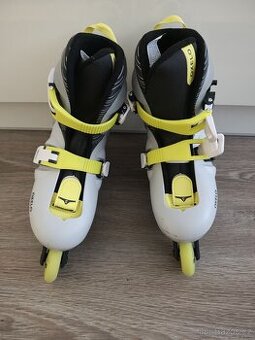 Kolečkové brusle OXELO vel. 32-34 zachovalé