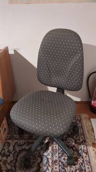 Kancelářská židle