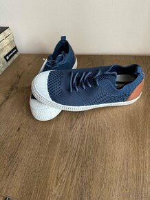 Dětské nové tenisky Alpine Pro. Velikost 36