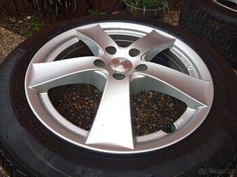 Alu kola Dezent 5x112 R17 celoroční pneu