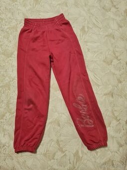 Zara 134 tepláčky Barbie