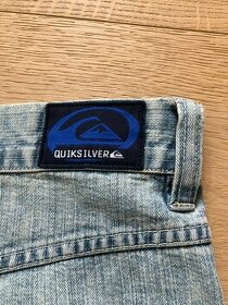 Kraťasy Quiksilver, vel.36.