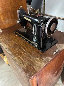 Prodám šicí stroj