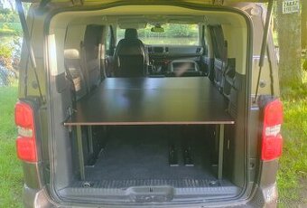 Spací vestavba do Proace, Traveller, Spacetourer,