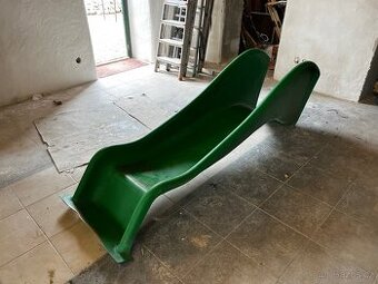 Laminátová dětská skluzavka