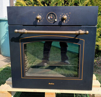 ELEKTRICKÁ VESTAVNÁ TROUBA AMICA – PLNĚ FUNKČNÍ
