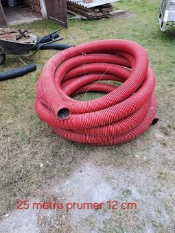 Kabelová chránička do země průměr 125mm červená