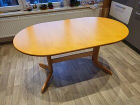 dřevěný stůl - 1