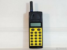 Mobilní telefony pro sběratele - rarity - ERICSSON GA628 - 1