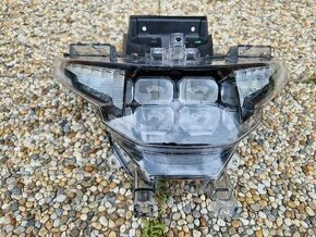Zontes 310 Tour přední světlo