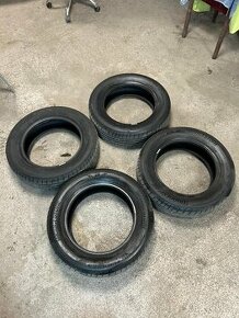 Bridgestone 205/60R16 92H