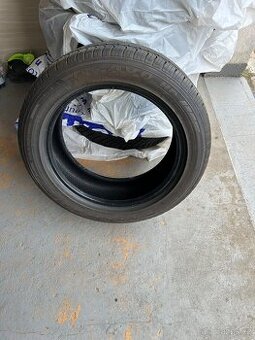 Letní pneu 215/55R17 94V