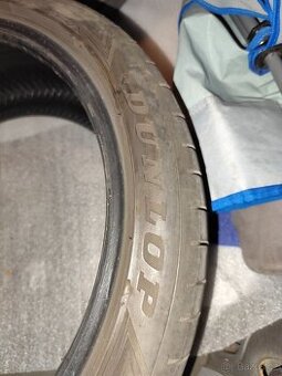 Pneu Dunlop 225/40 R18