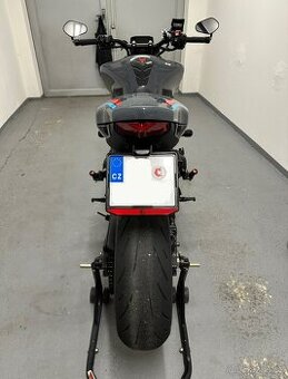 Zadní světlo s blinkry Yamaha MT-09 21-23