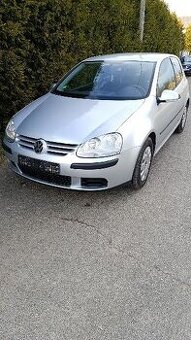 VW Golf 5 1.4