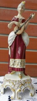 Dáma s kytarou Royal Dux Cechy 2.polovina 20. století