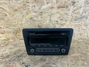 RÁDIO ŠKODA RAPID 5J0035161E