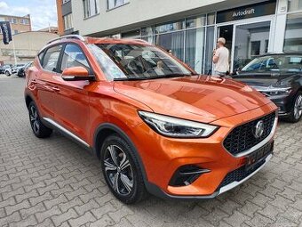 MG ZS 1.5 85kW 65tkm Full LED světlomety DAB ACC Climatic