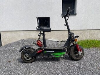 ELEKTRICKÁ KOLOBĚŽKA X-SCOOTERS XR04 EEC