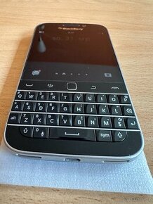 Blackberry Classic Q20
