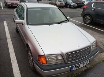 Mercedes-Benz C180 W202