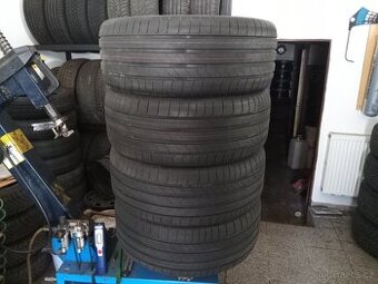 245/45 R19 XL Nové Bridgestone letní DOT 25