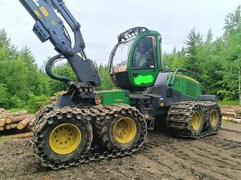 Harvestor JOHN DEERE 1170G 8W