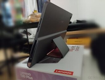 Dotykový tablet Lenovo Tab Plus 8 GB / 128 GB (ZADX0049CZ) š