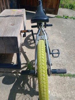 Street bmx