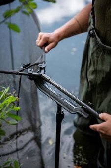 Fox Podběrák Horizon X6 Carbon Landing Net Camo Mesh 42"