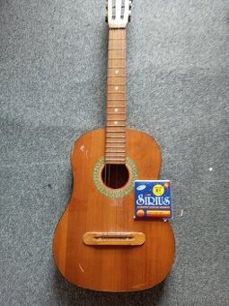 Akusticka kytara