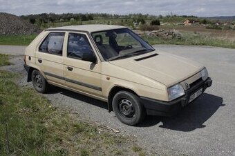 Škoda Favorit 135L